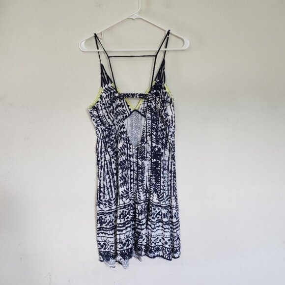 SAYLOR Women’s Dress Blue White Print Straps V Neck Cut Out Back size Small - Picture 2 of 4